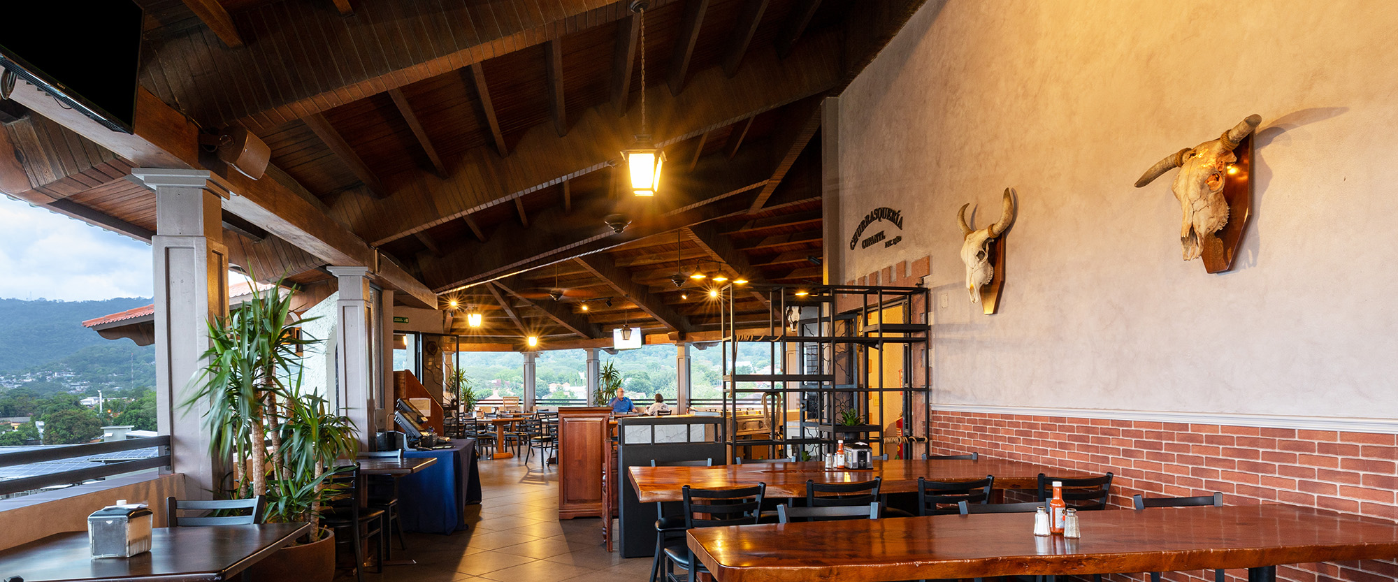 Churrasquería, restaurante de carnes del Copantl